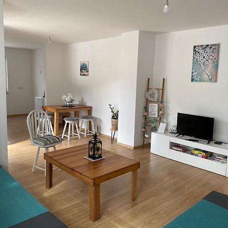 Appartement Mg à Zepce Extérieur photo