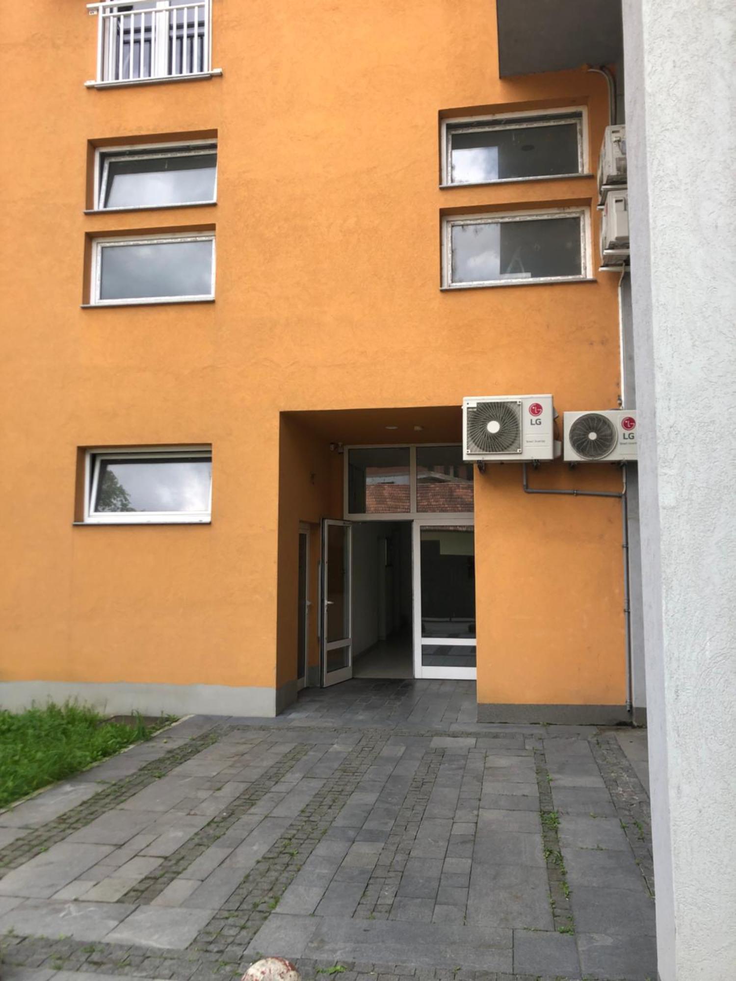 Appartement Mg à Zepce Extérieur photo